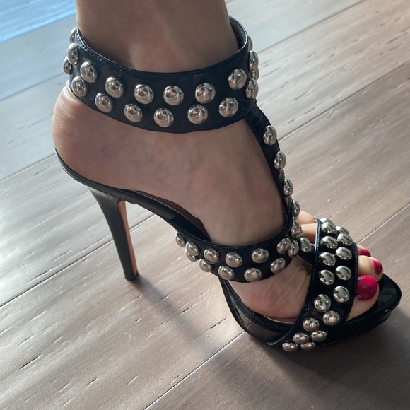 Report Signature - Picture 2 of 4